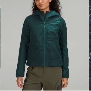 Lululemon Lightweight Insulated Hiking Jacket, Green Jasper, Size 2